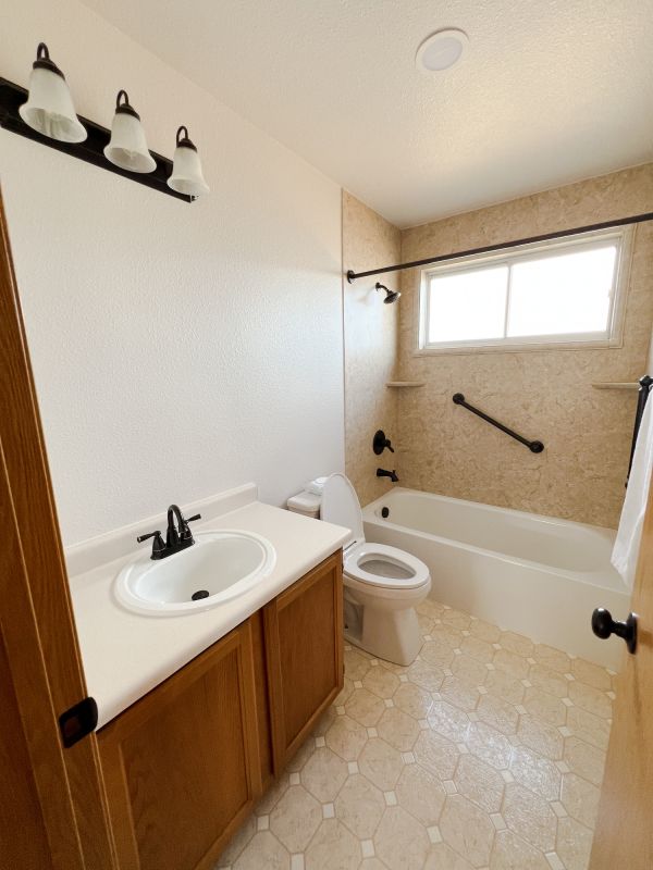 Top Bathroom Remodeling Companies in Beachwood, OH